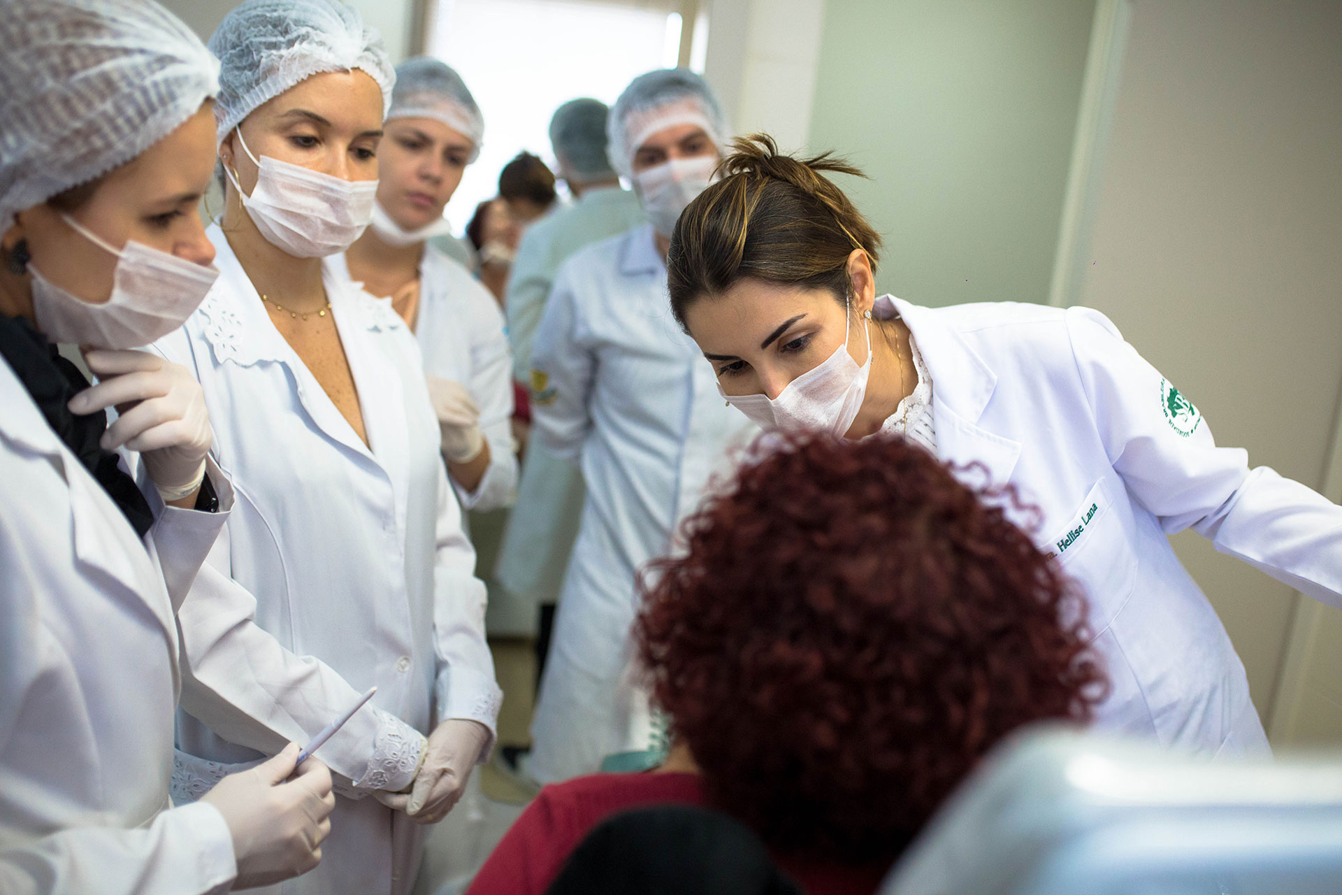 CURSOS E WORKSHOPS - Hellise Lana